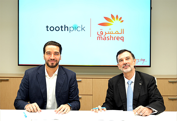 المشرق يتعاون مع منصة “توثبيك” لإطلاق أول حل تمويل رقمي لقطاع الرعاية الصحية في دولة الإمارات